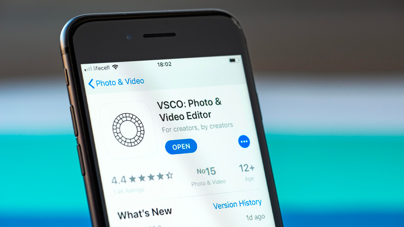 Khi nói đến phần mềm sửa đổi hình họa, VSCO là cái brand name ko thể ko kể đến