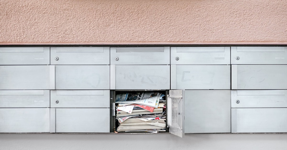 Báo chí chật vật đi tìm nguồn thu mới 