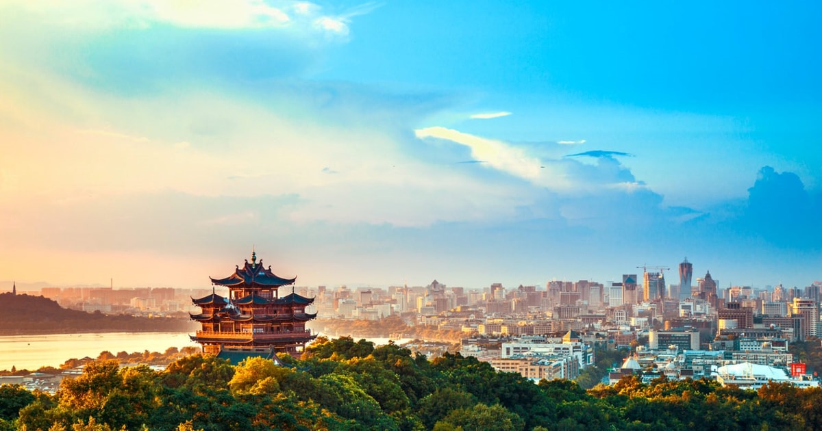 Báo chí sử dụng video, nội dung do người dùng tự tạo và tầm quan trọng của YouTube trong thành công của SCMP 