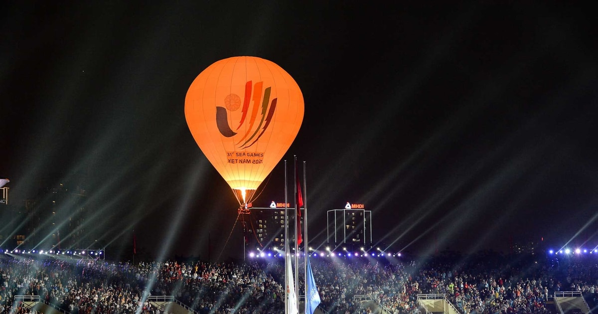 PhotoStory: Lễ Khai mạc SEA games 31 - Bữa tiệc của âm thanh và ánh sáng