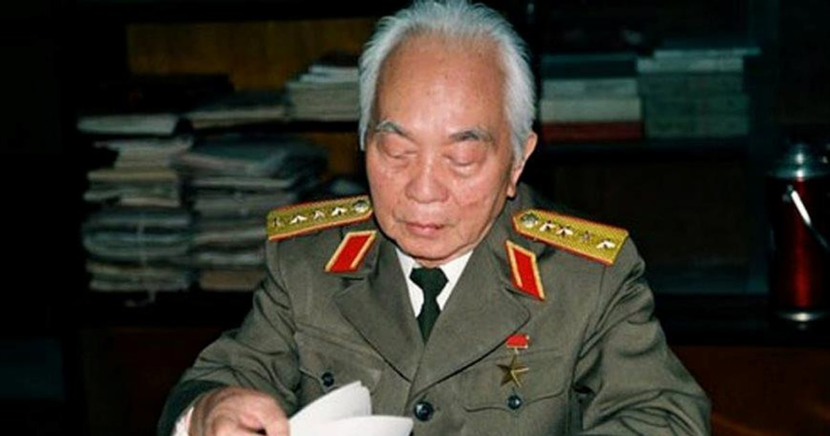 Đại tướng Võ Nguyên Giáp